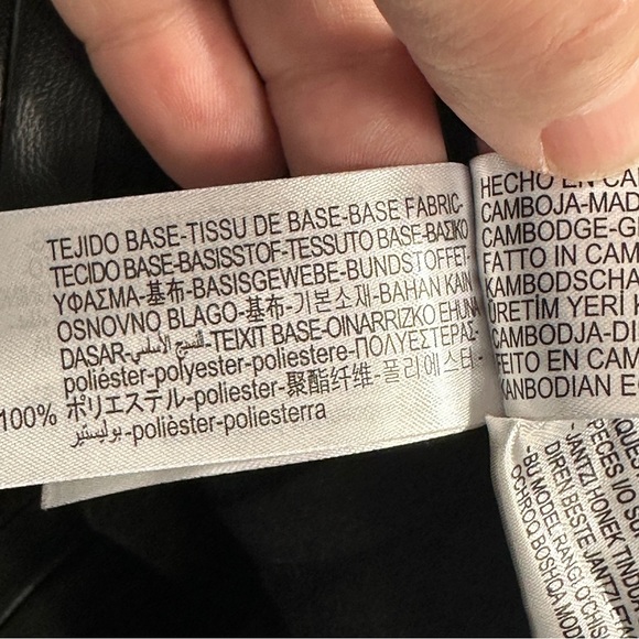 Zara high rise faux leather leggings, size XL, elastic waistband, seamed - Picture 2 of 15